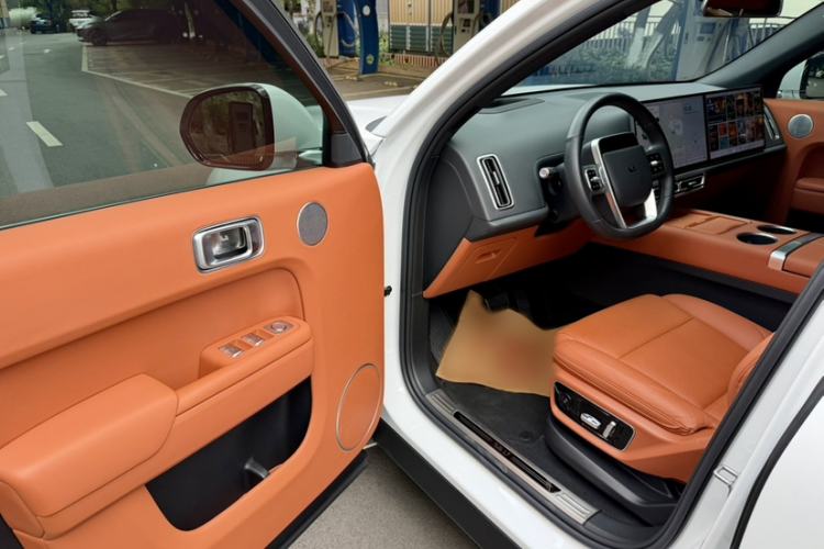 Used Li Auto L7 2023 Air model Interior 6