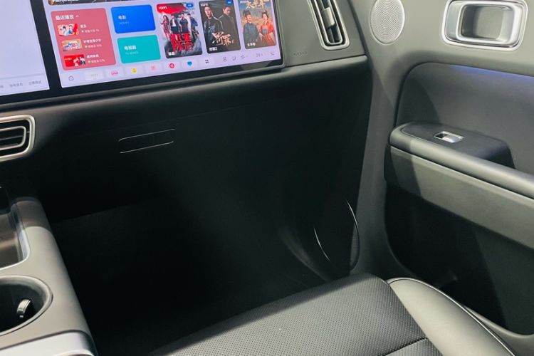 Used Li Auto L7 2023 Pro Model Interior 9