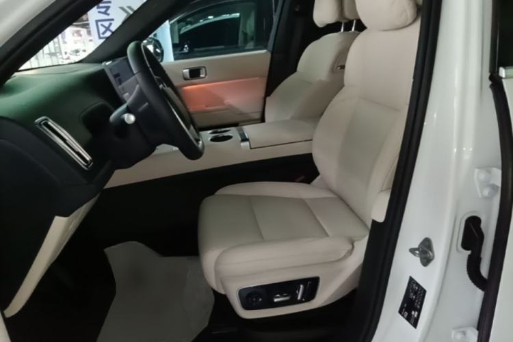 Used Li Auto L7 2023 Pro Model Left Front Seat