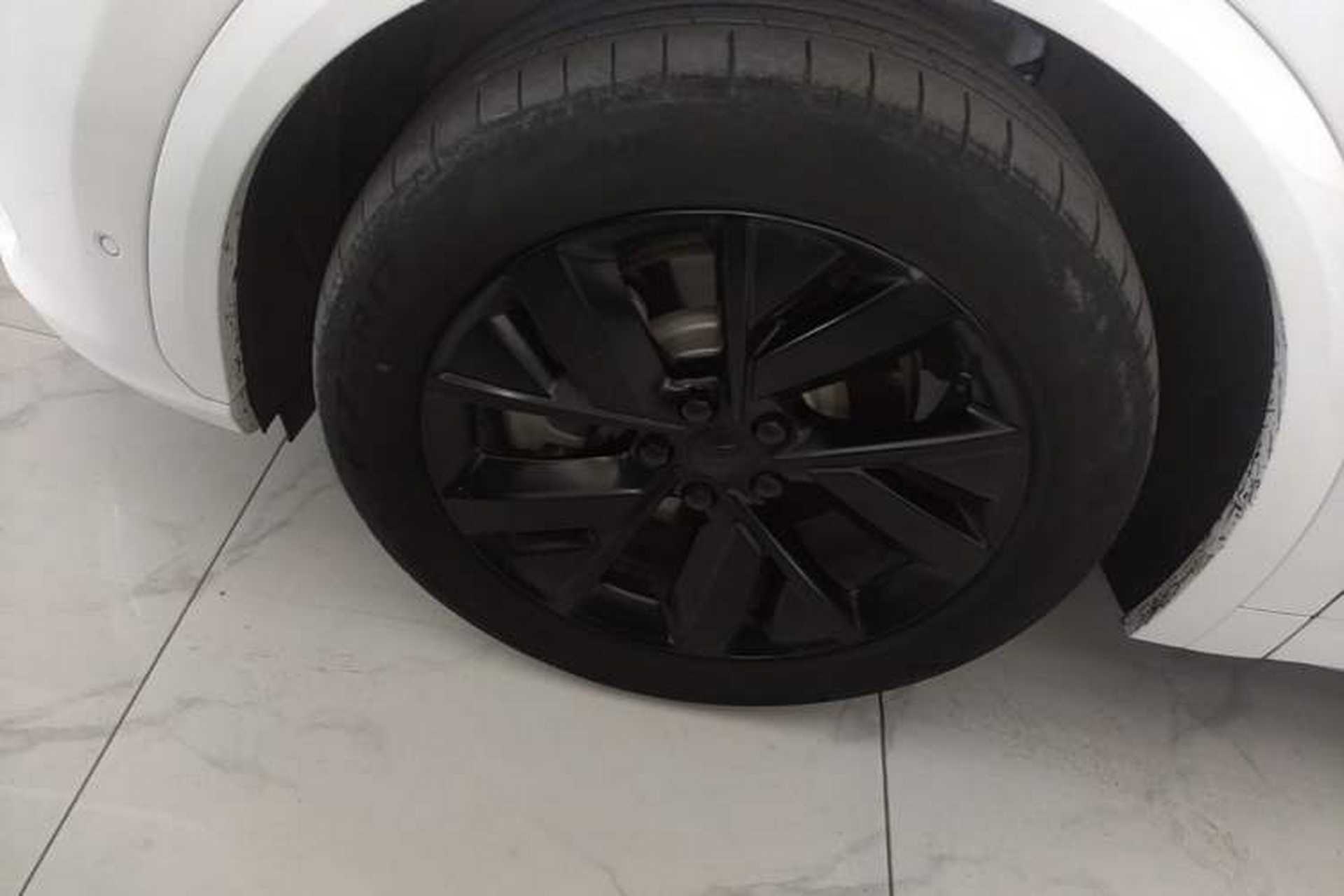 Used Li Auto L7 2023 Pro Model Left Front Wheel Hub