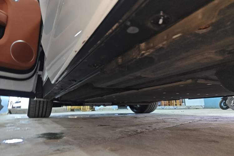 Used Li Auto L7 2023 Pro Model Left Side Sill