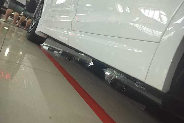 Used Li Auto L7 2023 Air model Left Side Sill
