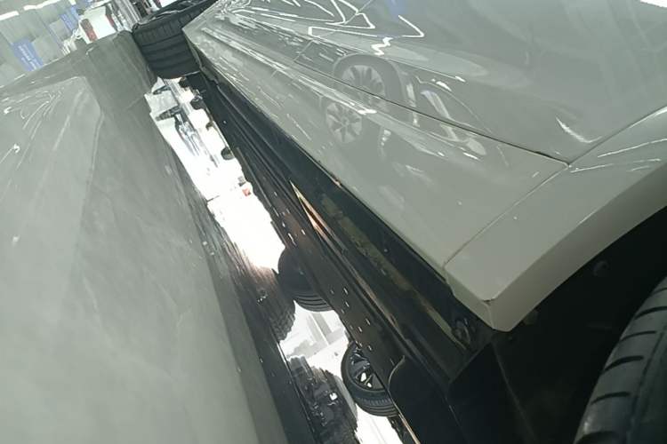 Used Li Auto L7 2023 Pro Model Left Side Sill