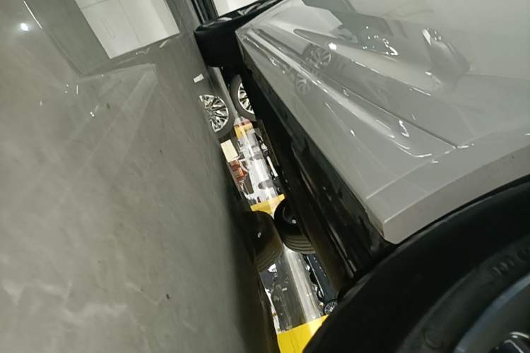 Used Li Auto L7 2023 Pro Model Left Side Sill