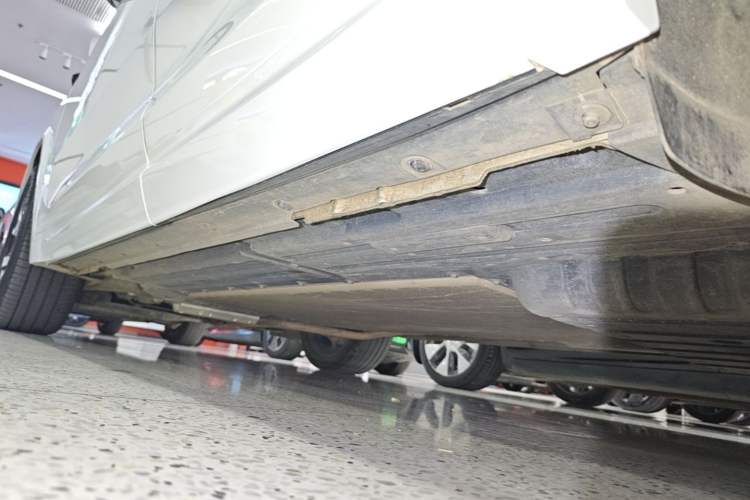 Used Li Auto L7 2023 Air model Left Side Sill