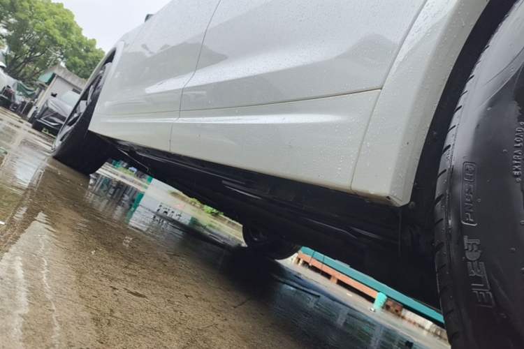 Used Li Auto L7 2023 Pro Model Left Side Sill