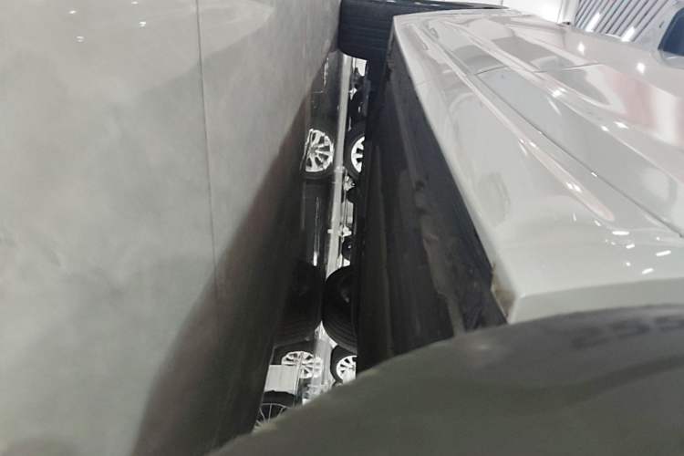 Used Li Auto L7 2023 Pro Model Left Side Sill