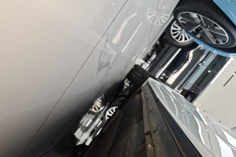 Used Li Auto L7 2023 Pro Model Left Side Sill