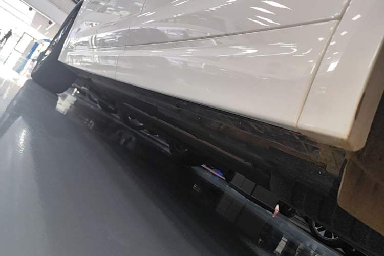Used Li Auto L7 2023 Pro Model Left Side Sill
