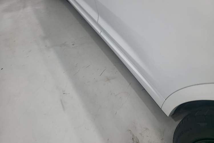 Used Li Auto L7 2023 Pro Model Left Side Sill