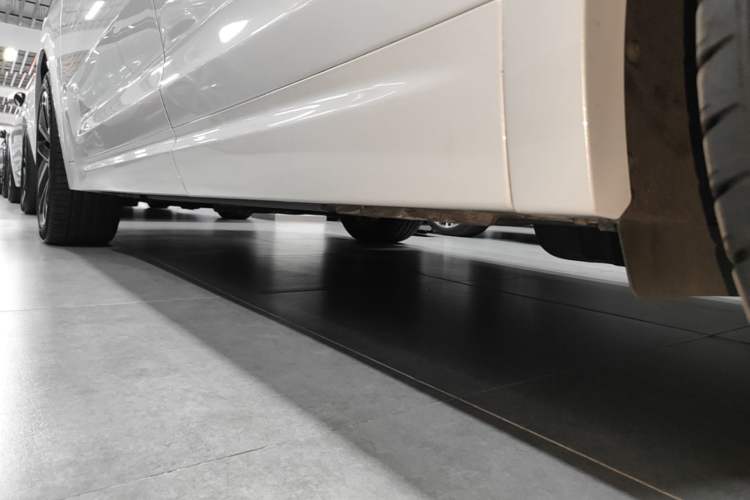 Used Li Auto L7 2023 Pro Model Left Side Sill