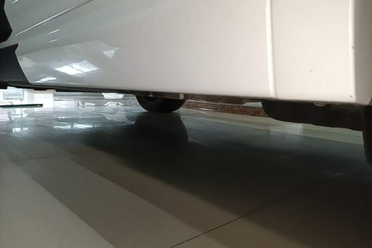 Used Li Auto L7 2023 Pro Model Left Side Sill