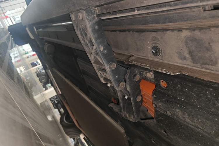 Used Li Auto L7 2023 Air model Left Side Sill