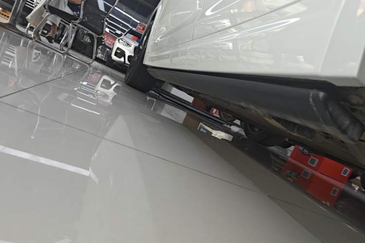 Used Li Auto L7 2023 Pro Model Left Side Sill