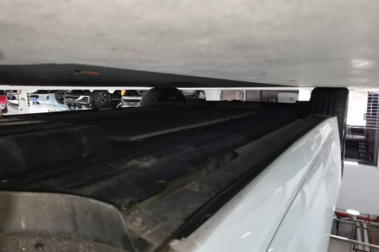Used Li Auto L7 2023 Pro Model Left Side Sill