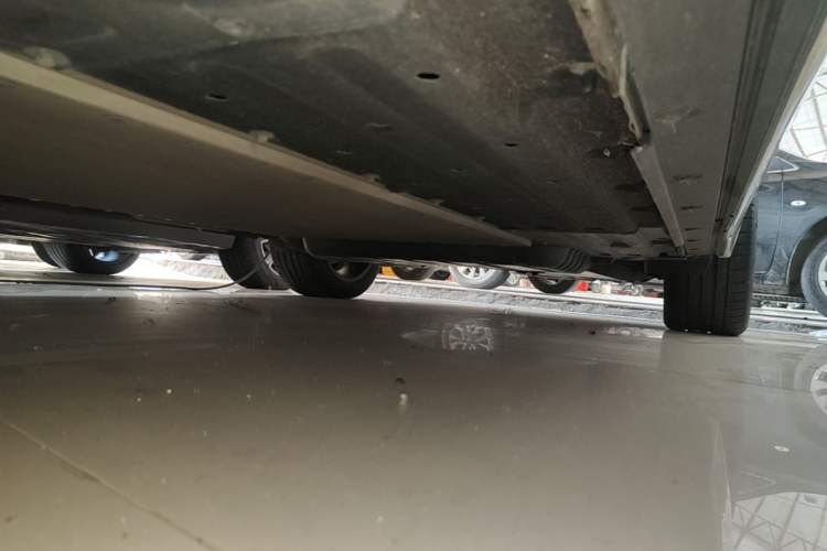 Used Li Auto L7 2023 Air model Left Side Sill