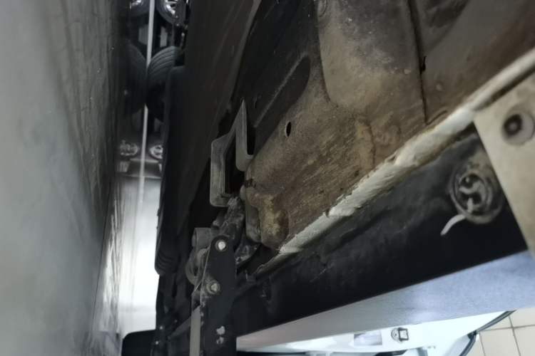 Used Li Auto L7 2023 Max model Left Side Sill