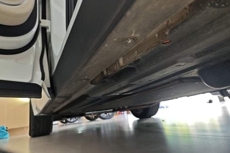 Used Li Auto L7 2023 Pro Model Left Side Sill