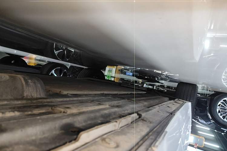 Used Li Auto L7 2023 Pro Model Left Side Sill