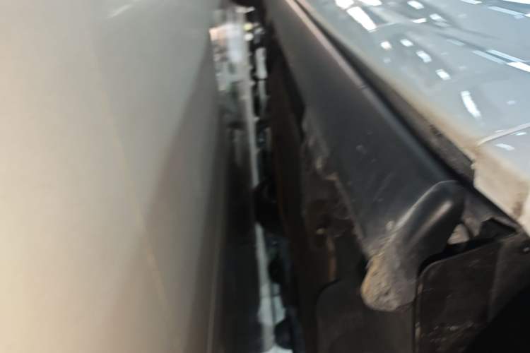 Used Li Auto L7 2023 Pro Model Left Side Sill