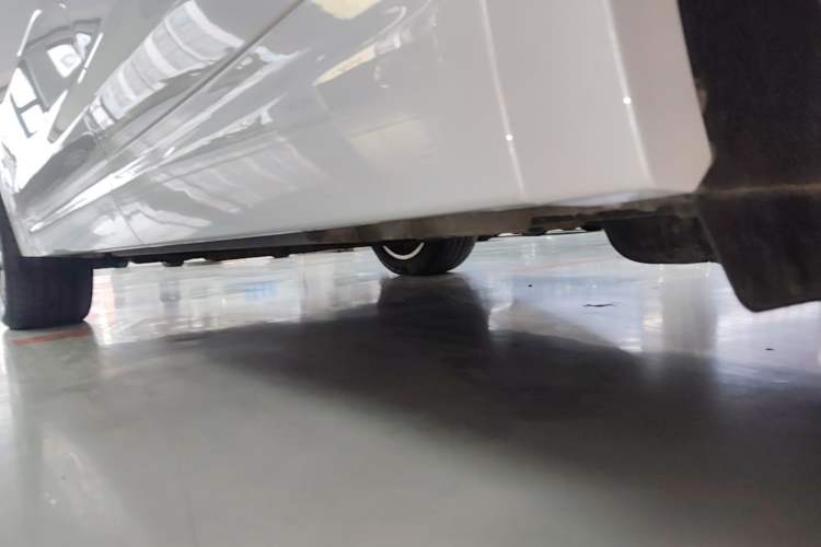 Used Li Auto L7 2023 Pro Model Left Side Sill