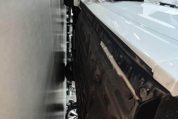 Used Li Auto L7 2023 Pro Model Left Side Sill