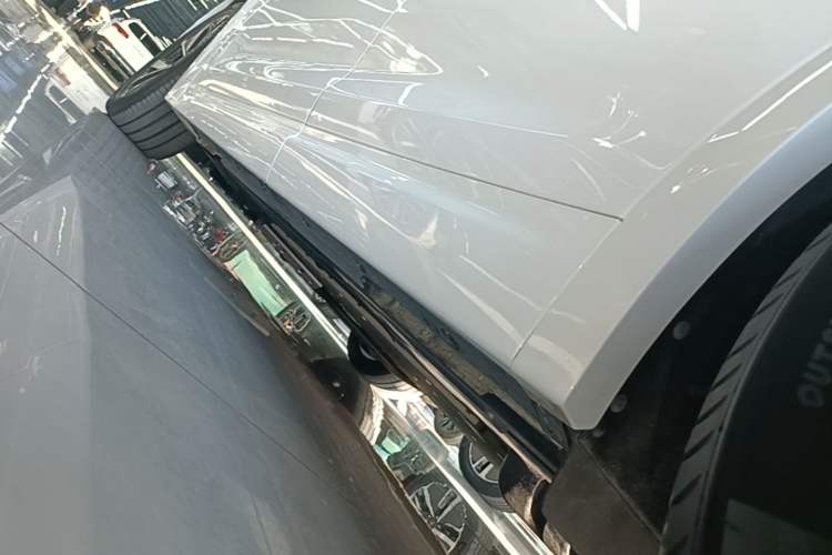 Used Li Auto L7 2023 Max model Left Side Sill