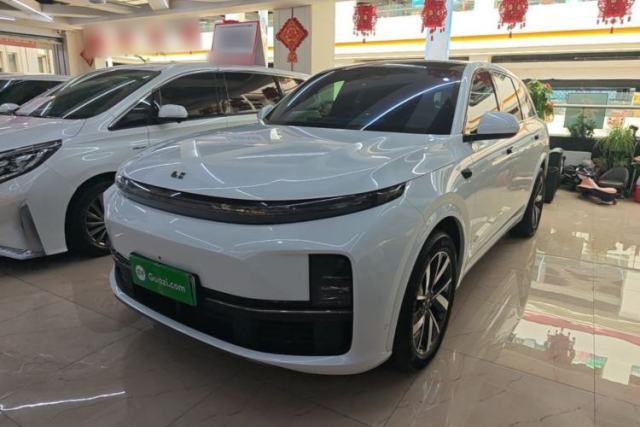Li Auto L7 2023 Air model مستعملة