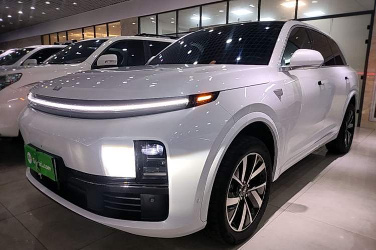 Used Li Auto L7 2023 Pro Model Guazi used car, China used car export, Used car for sale, Used cars, Cheapest cars for sale