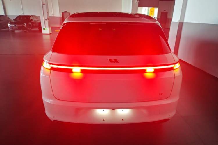 Used Li Auto L7 2023 Pro Model Rear