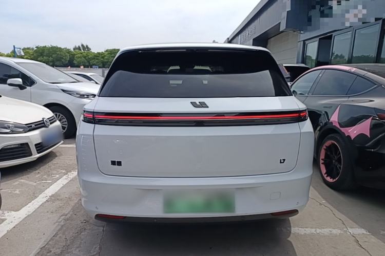 Used Li Auto L7 2023 Pro Model Rear