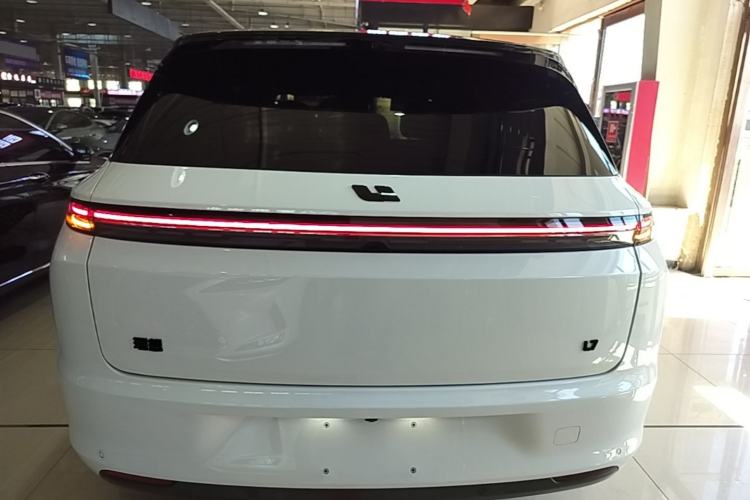Used Li Auto L7 2023 Pro Model Rear