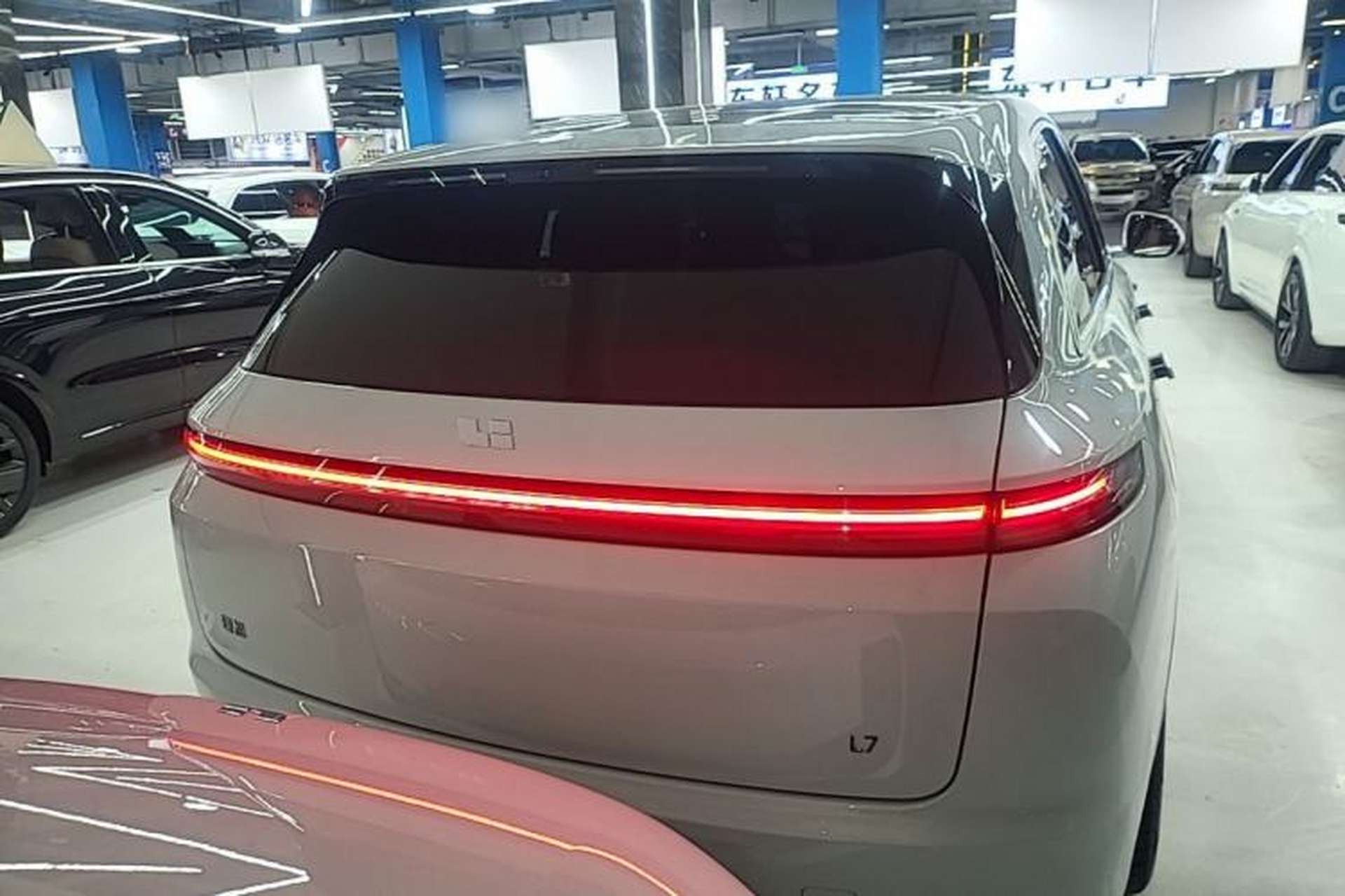 Used Li Auto L7 2023 Pro Model Rear