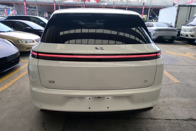 Used Li Auto L7 2023 Pro Model Rear
