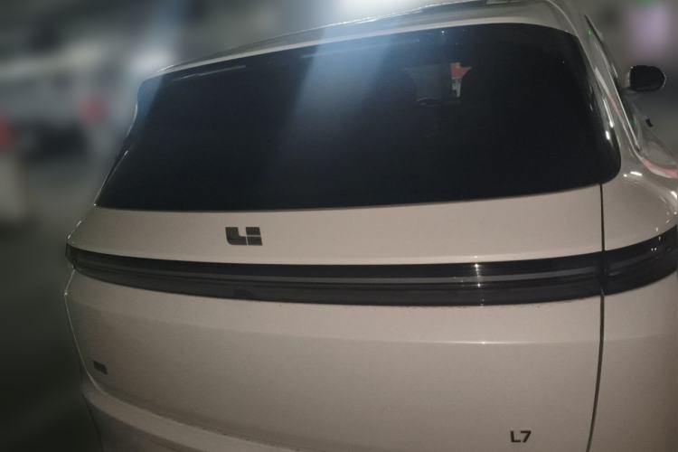 Used Li Auto L7 2023 Pro Model Rear
