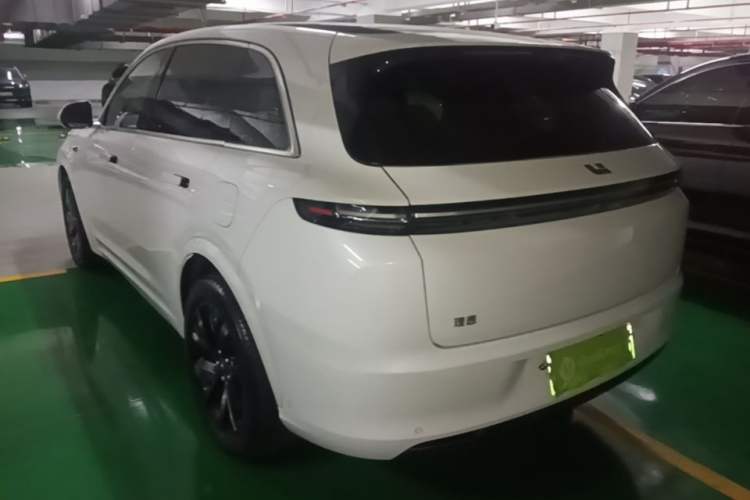 Used Li Auto L7 2023 Air model Rear Left 45 Deg