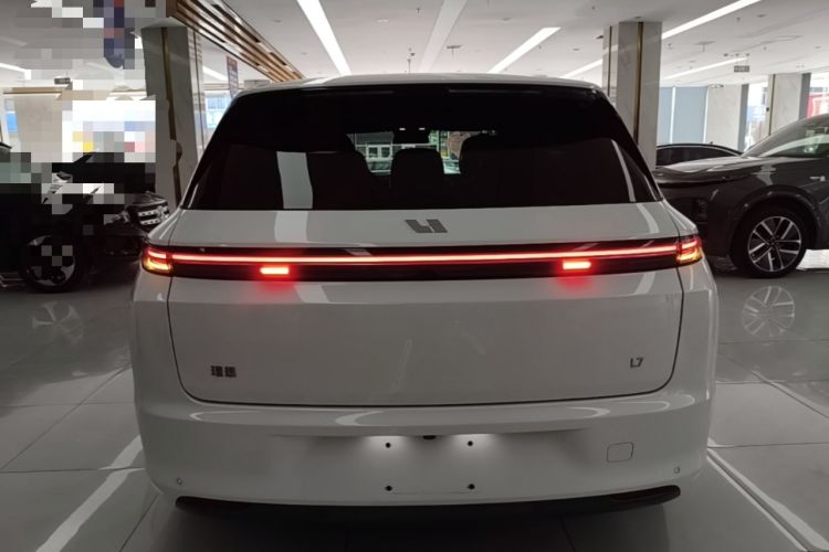 Used Li Auto L7 2023 Pro Model Rear