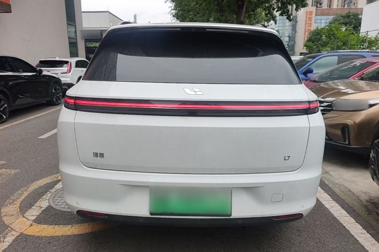 Used Li Auto L7 2023 Pro Model Rear