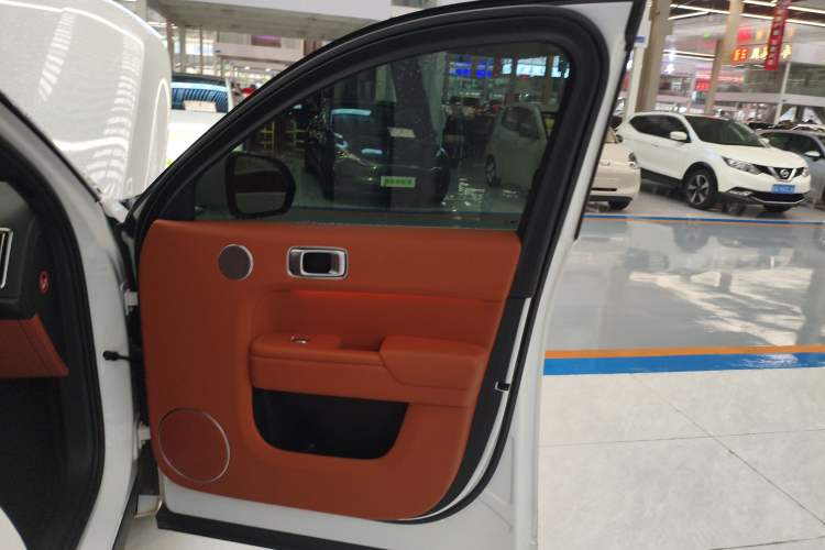 Used Li Auto L7 2023 Max model Right Front Door Interior