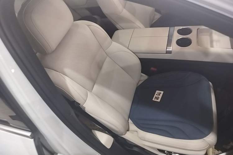 Used Li Auto L7 2023 Air model Right Front Seat