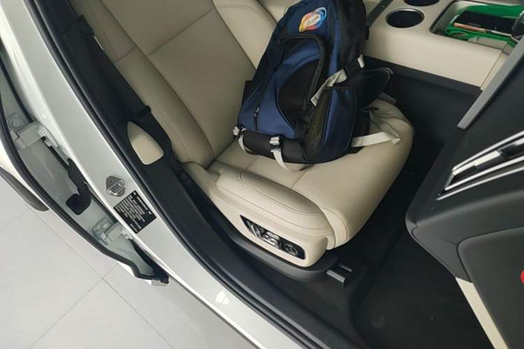 Used Li Auto L7 2023 Pro Model Right Front Seat