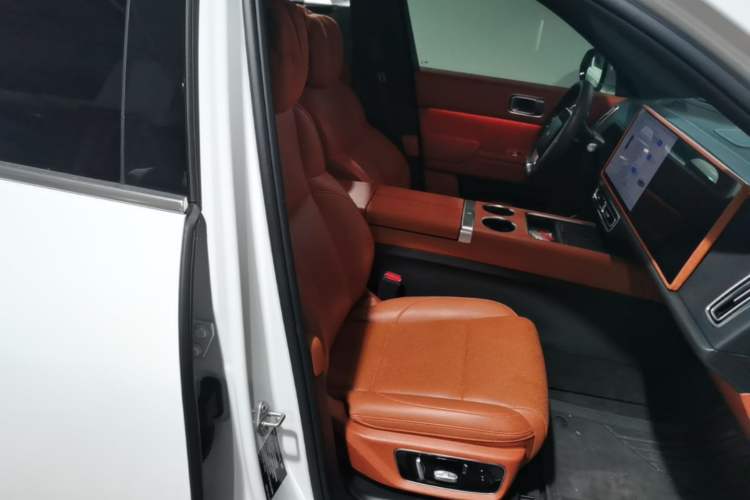 Used Li Auto L7 2023 Pro Model Right Front Seat