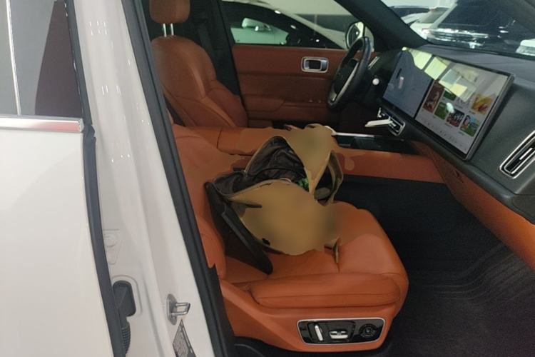 Used Li Auto L7 2023 Pro Model Right Front Seat
