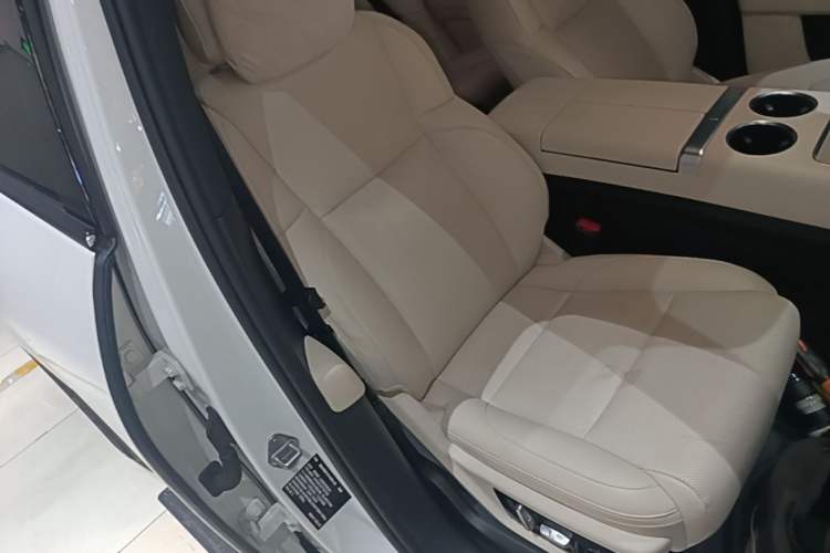 Used Li Auto L7 2023 Pro Model Right Front Seat