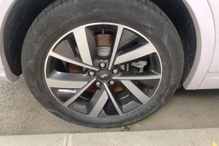 Used Li Auto L7 2023 Pro Model Right Front Wheel Hub