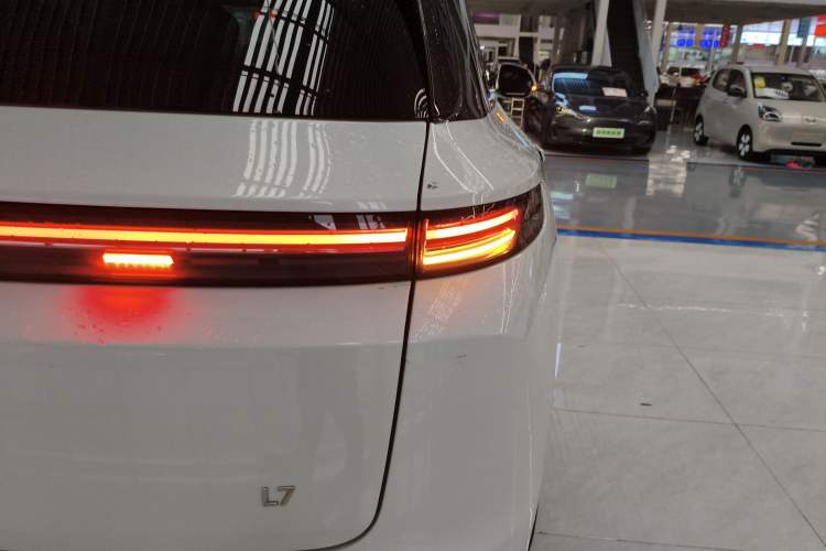 Used Li Auto L7 2023 Max model Right Rear Taillight