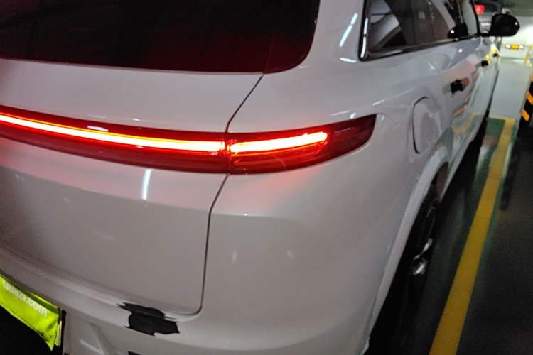 Used Li Auto L7 2023 Air model Right Rear Taillight
