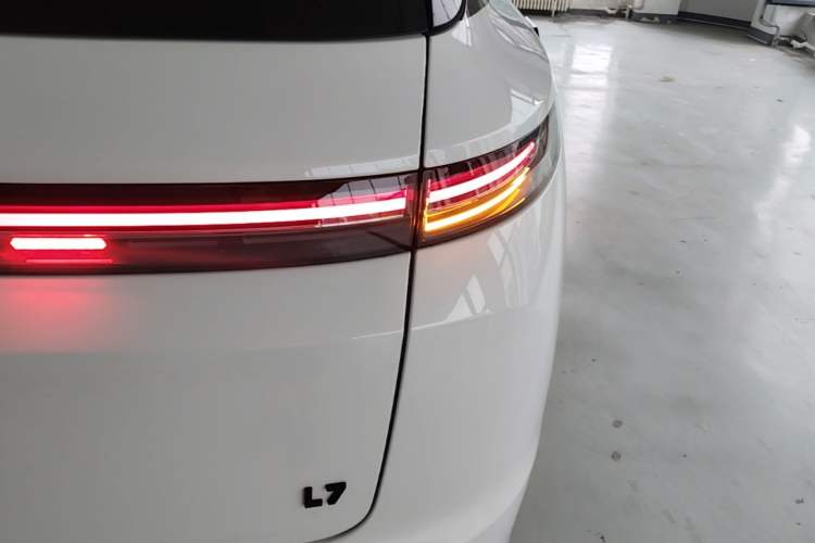 Used Li Auto L7 2023 Pro Model Right Rear Taillight