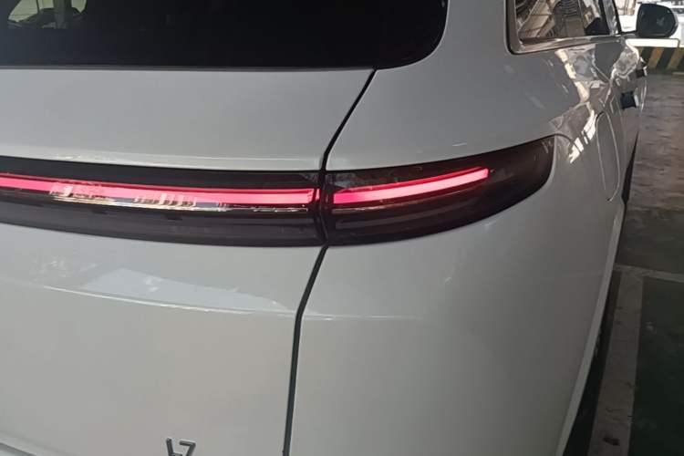 Used Li Auto L7 2023 Pro Model Right Rear Taillight