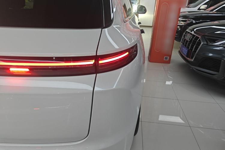 Used Li Auto L7 2023 Pro Model Right Rear Taillight
